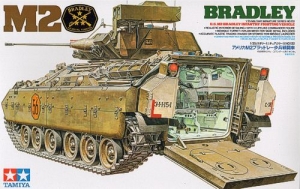 Tamiya 35132 1/35 M2 Bradley IFV