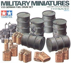 Tamiya 35186 1/35 German Fuel Drum Set