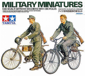 Tamiya 35240 1/35 Soldiers w/Bicycles (W.W.II / German)